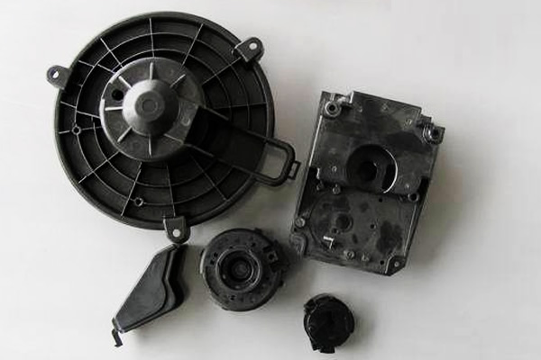 Design Principles Of Straight Top Block And Thimble For Automobile Mould