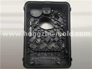 Injection molded embedded metal parts